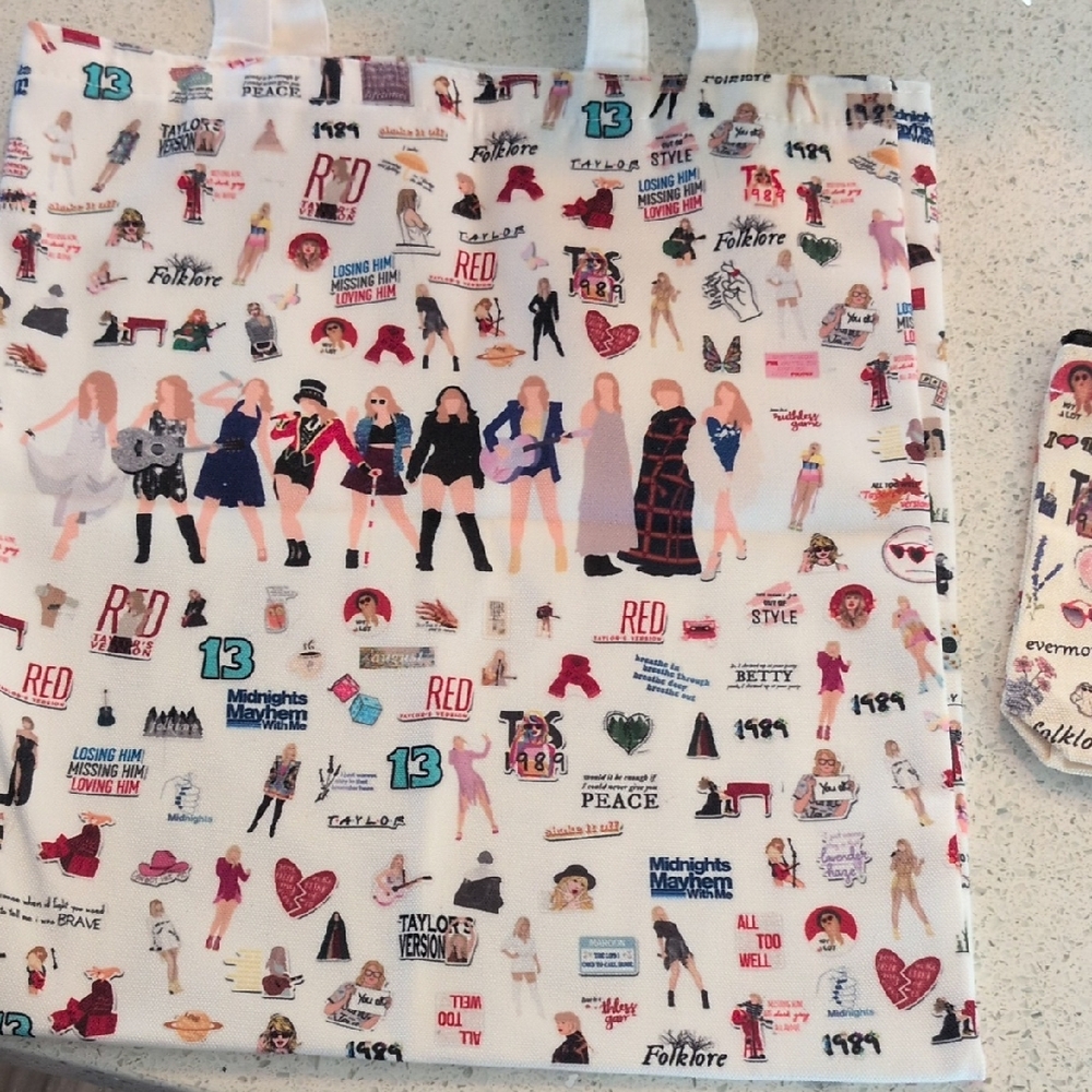 TAYLOR SWIFT Colorful Graphic Tote Bag Includes Make Up Bag